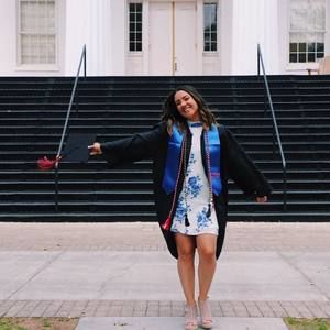 Meet your Posher, Arianna